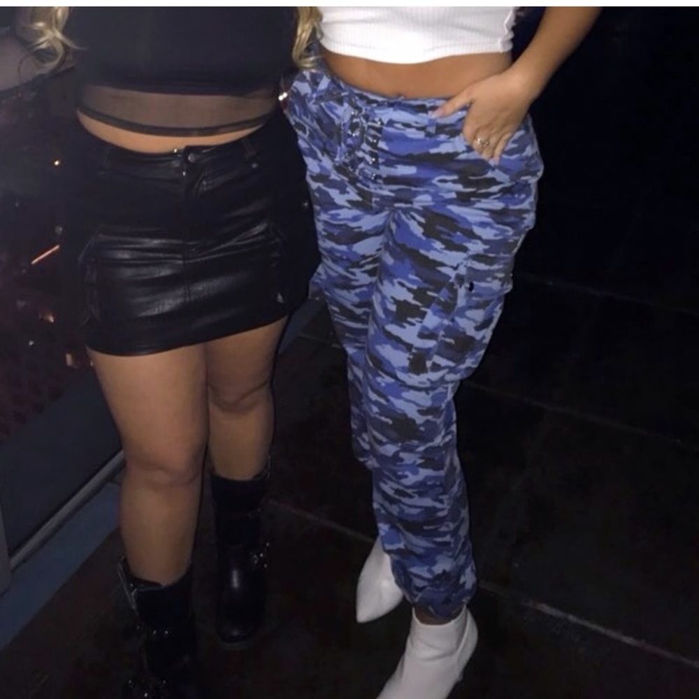 Camp front lace pants
